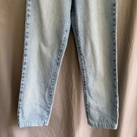 Vintage DKNY Jeans 4R High Rise Straight Leg Light Wash 100% Cotton 90s Y2K - Picture 8 of 16
